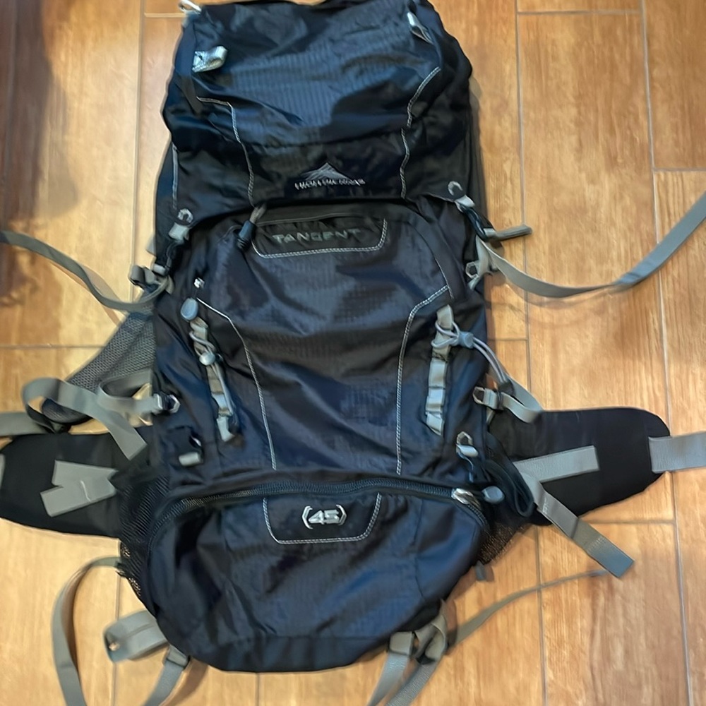 High Sierra Tangent 45l back pack
